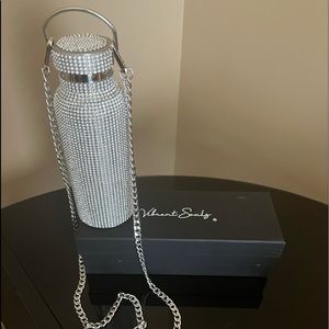 Beautiful, sexy, water bottle. Stainless steel.